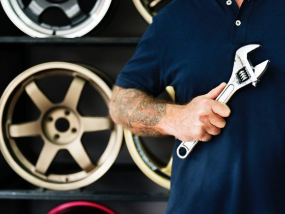 Auto Sales & Service
